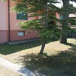 Casetta Con Scoperto E Giardino A Pochi Passi Dal Mare Villaggio Possagno Da Colla
