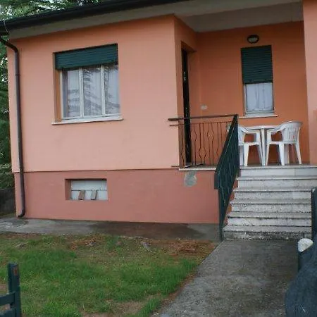 Ferienhaus Casetta Con Scoperto E Giardino A Pochi Passi Dal Mare *