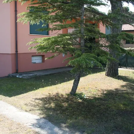 Casetta Con Scoperto E Giardino A Pochi Passi Dal Mare